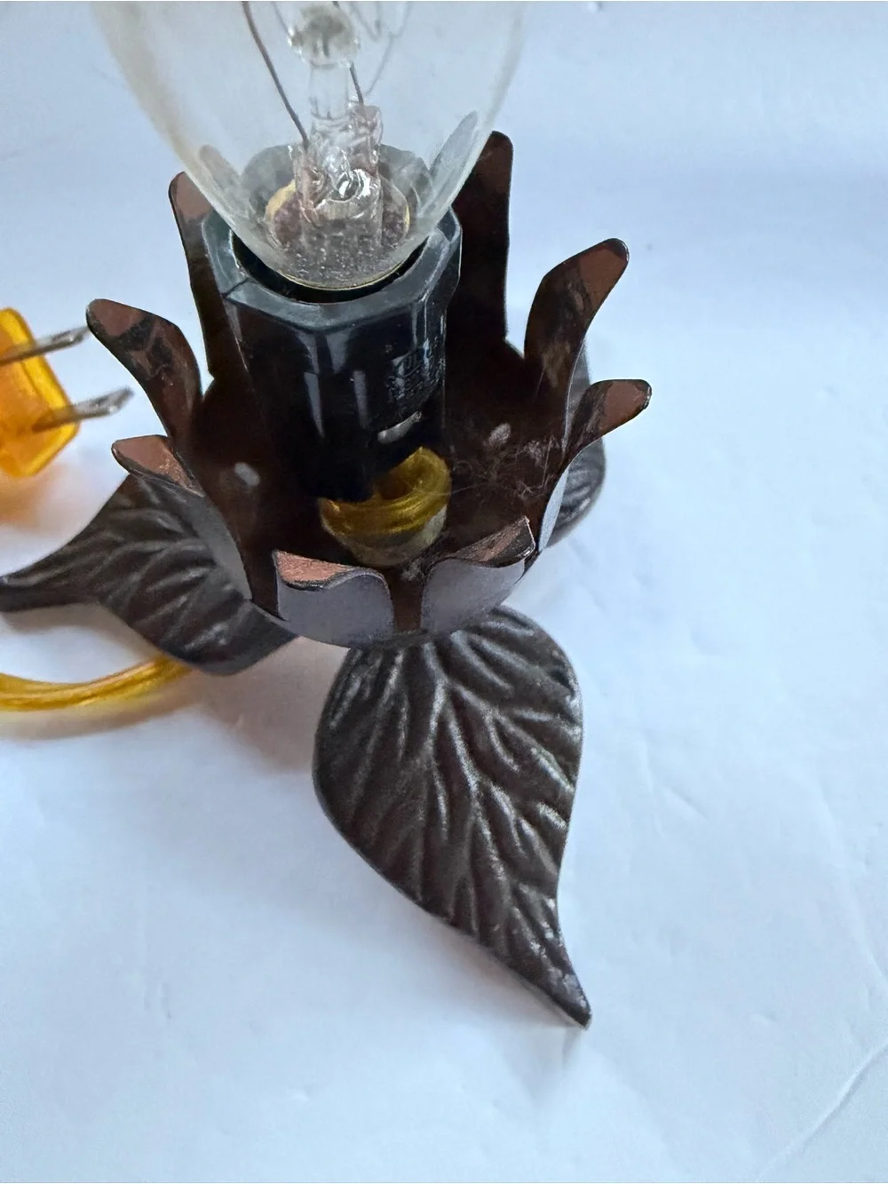 Unbranded warm amber